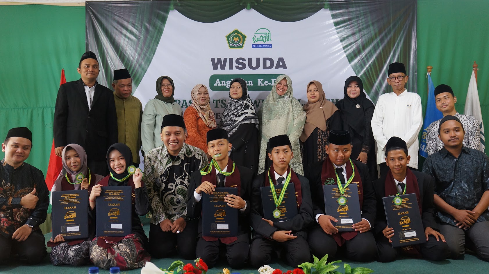 Wisuda MTsS Al-Aqsha